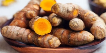 হলুদের পুষ্টিগুণ ও উপকারিতা