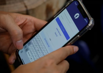 গুজব ও ভুয়া খবর এভাবেই আপনার মানসিক স্বাস্থ্যের ক্ষতি করছে