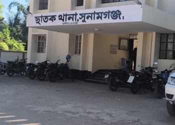 সুনামগঞ্জে মসজিদের টাকার হিসাব নিয়ে দুই পক্ষের সংঘর্ষ, নিহত ১