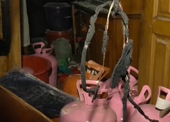 পুরান ঢাকায় এসির গ্যাস সিলিন্ডার বিস্ফোরণে দগ্ধ একজনের মৃত্যু