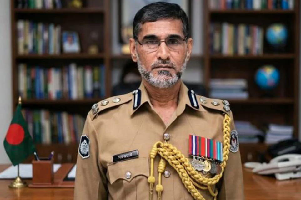 ঢাকা মেট্রোপলিটন পুলিশের (ডিএমপি) কমিশনার হিসেবে নতুন কেউ যোগদান না করা