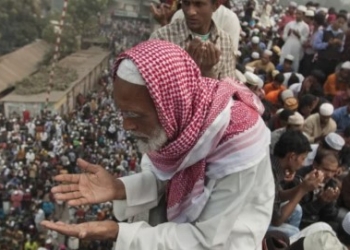 আখেরি মোনাজাতে শেষ হলো বিশ্ব ইজতেমার প্রথম ধাপ