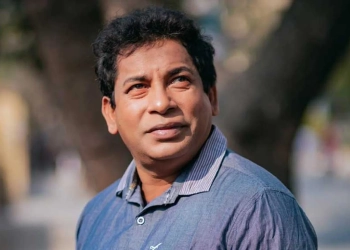 ঈদ ব্যস্ততায় মোশাররফ করিম