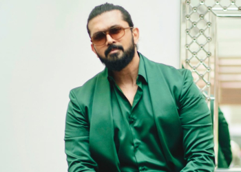 ট্রেন্ডিংয়ে আরিফিন শুভ