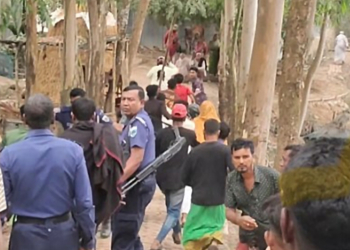 নাটোরে আধিপত্য বিস্তার নিয়ে দুপক্ষের সংঘর্ষ, আহত ৮