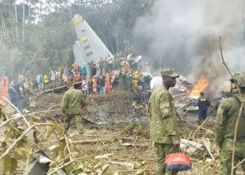 কলম্বিয়ায় উড্ডয়নের পর সামরিক বিমান বিধ্বস্ত, ৩৪ জন নিহত