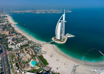 দুবাই ও আবুধাবিতে বিকট বিস্ফোরণের শব্দ