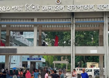 যশোরে পাইলিংয়ের সময় মাটি ধসে প্রাণ গেল শ্রমিকের