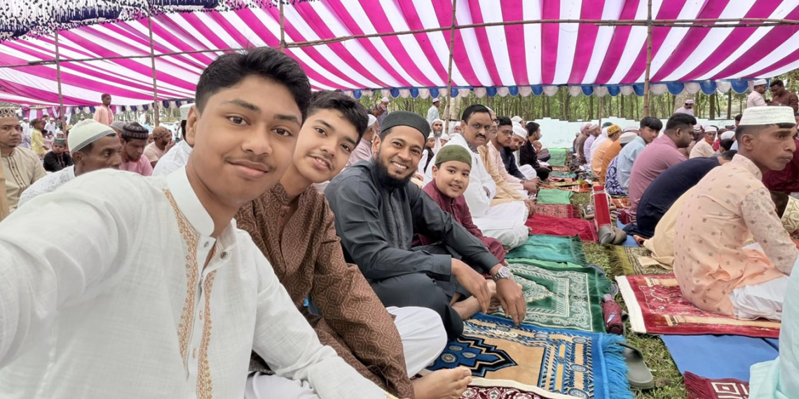 ঈদের নামাজ শেষে আসন্ন সিরিজের জন্য দোয়া চাইলেন মুশফিক