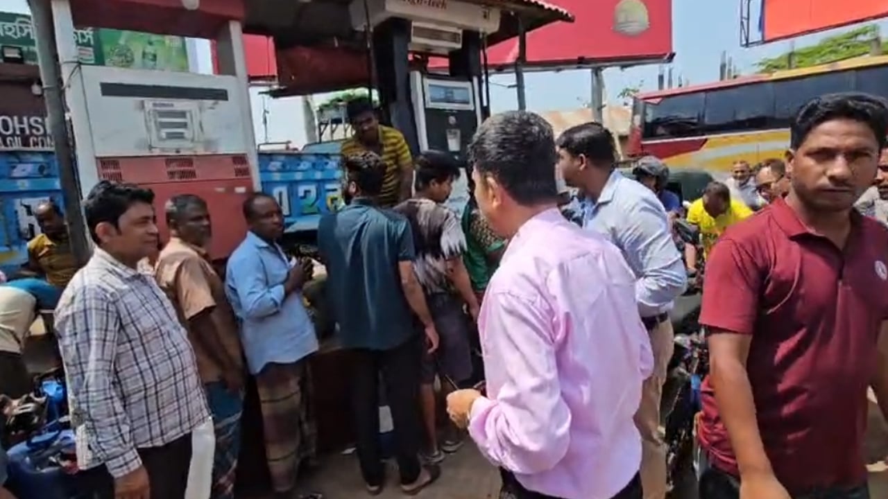 ঈদে কৃত্রিম জ্বালানি সংকট সৃষ্টি করলে কঠোর ব্যবস্থা : পার্বত্যমন্ত্রী