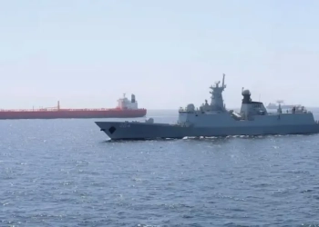 হরমুজ দিয়ে পাকিস্তানের ২০ জাহাজকে পার হতে দেবে ইরান