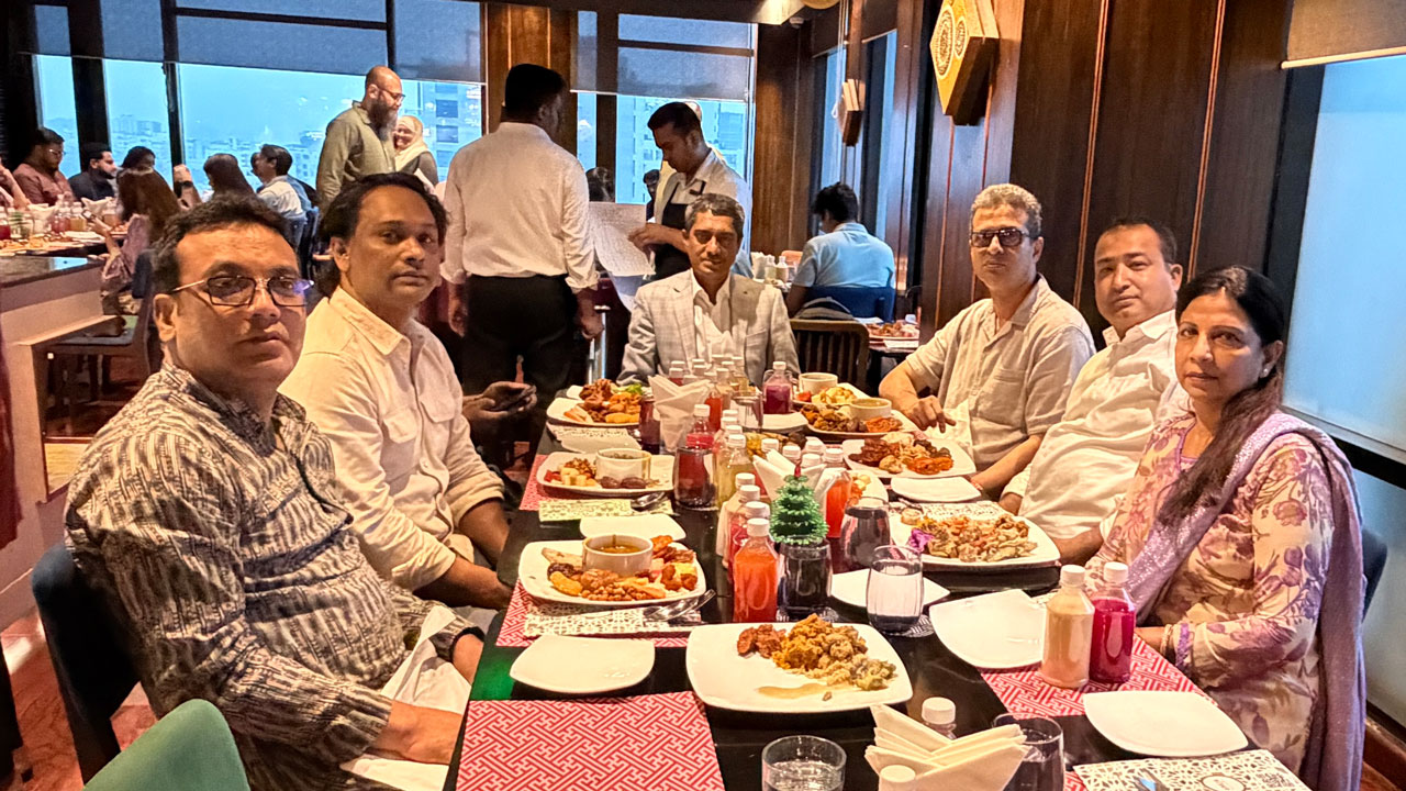 সাকজেফ ঢাকা চ্যাপ্টারের ইফতার ও আলোচনা