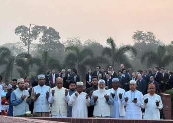 স্বাধীনতা দিবসে স্মৃতিসৌধে বিরোধীদলীয় নেতা শফিকুর রহমানের শ্রদ্ধা