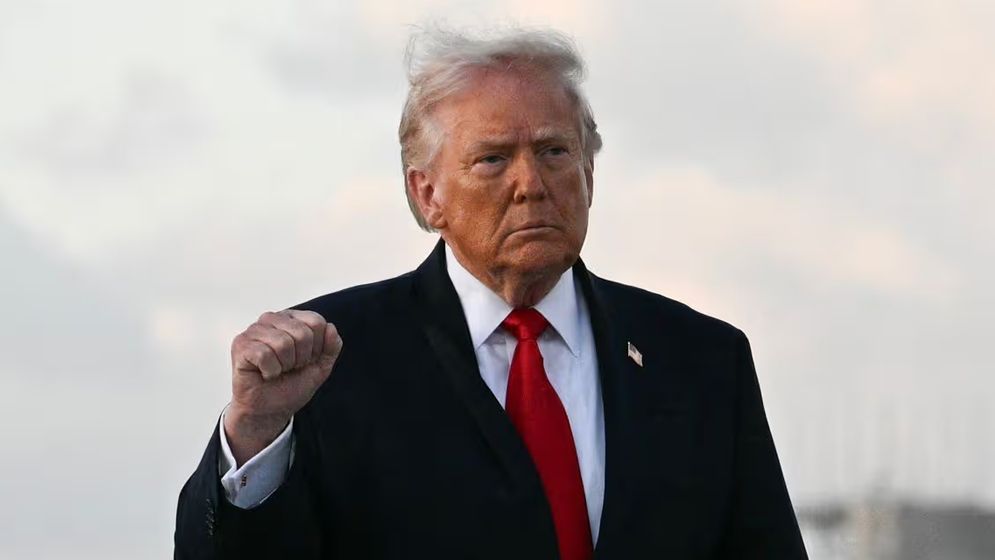 নিজের নামে মেক্সিকো উপসাগরের নাম রাখতে চেয়েছিলেন ট্রাম্প