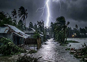 সাগরে লঘুচাপ, সাত জেলায় বজ্রবৃষ্টির সম্ভাবনা