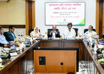 মাত্রাতিরিক্ত কীটনাশক ব্যবহারে ক্যানসার বাড়ছে কৃষকদের মধ্যে