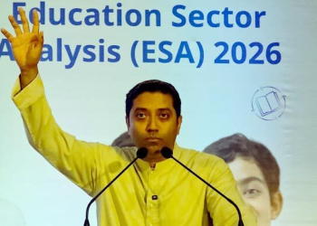প্রাথমিক শিক্ষকদের এখন থেকে বদলি করবে স্থানীয় প্রশাসন