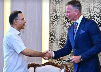 প্রধানমন্ত্রীর সঙ্গে ভিসার এশিয়া-প্যাসিফিক অঞ্চল প্রেসিডেন্টের সাক্ষাৎ