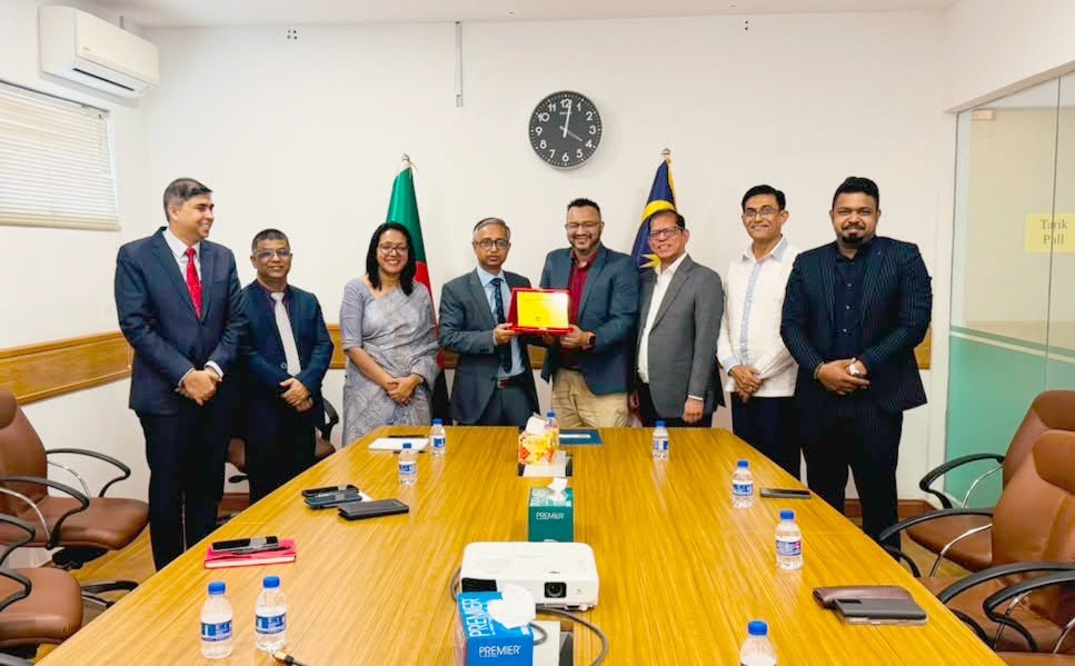 মালয়েশিয়ায় বাংলাদেশি পেশাজীবীদের পাশে থাকার আশ্বাস হাইকমিশনারের