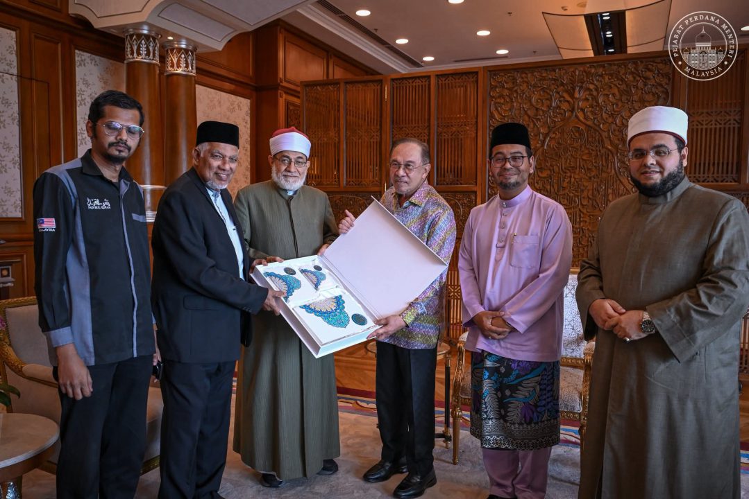 বিশ্বমঞ্চে উঠতে যাচ্ছে ‘মুশাফ মালয়েশিয়া মাদানি’
