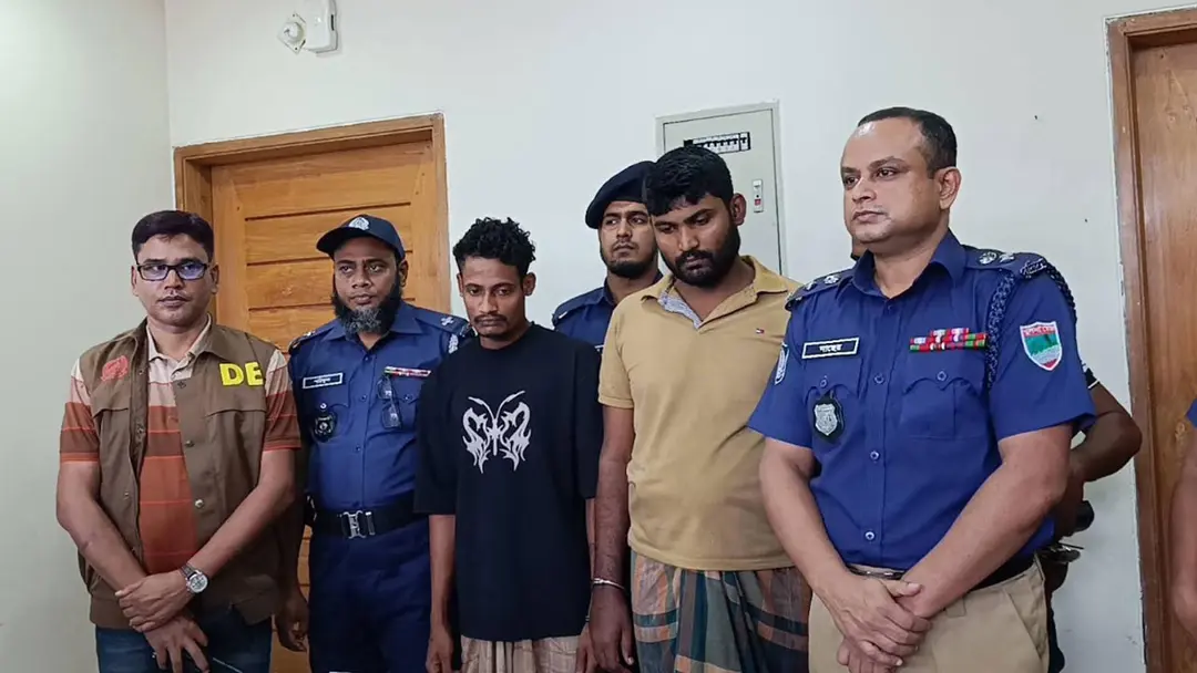 একই পরিবারের ৩ জন হত্যা, পরিকল্পনাকারীসহ গ্রেপ্তার ৩