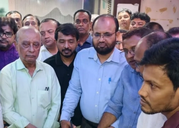 স্বাধীন গণমাধ্যম ছাড়া দেশে গণতন্ত্র বিকশিত হবে না : ডিইউজে সভাপতি