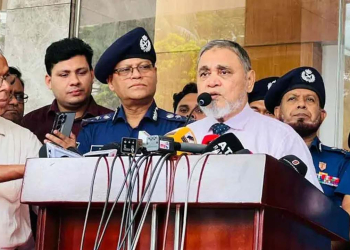 লিশকে কোনো বেআইনি নির্দেশনা দেবে না নির্বাচন কমিশন: সিইসি