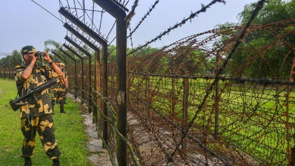 ৪ বাংলাদেশিকে সাজা মওকুফ করে দেশে পাঠাতে সরকারকে নির্দেশ ত্রিপুরা হাইকোর্টের