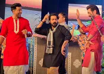 প্রসেনজিৎ-দেব-জিৎ : এক ফ্রেমে যেন গোটা টলিউড!