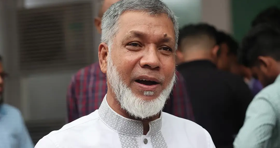 নারী দলের কোচের মন্তব্যের সমালোচনা করলেন বাবু