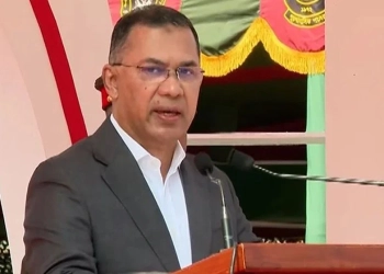 জাতীয় পতাকার মান রক্ষা করা সব সৈনিকের পবিত্র দায়িত্ব: প্রধানমন্ত্রী