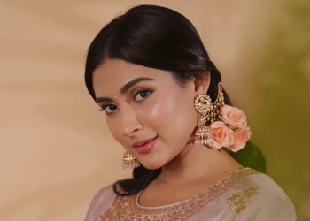 একবার ভাবুন তো, এমনটা যদি আপনার মা কিংবা বোনের সঙ্গে ঘটত: মেহজাবীন