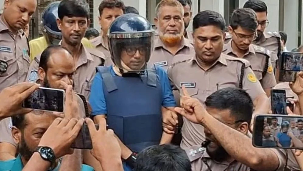 পিপির উদ্দেশে পলক, ‘তার ওই স্থান থেকে আমার এই স্থানের দূরত্ব বেশি নয়’