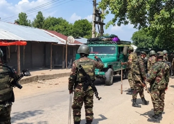 সাজেক সড়কে ফের অবরোধ, আইনশৃঙ্খলা বাহিনীর সঙ্গে গোলাগুলি
